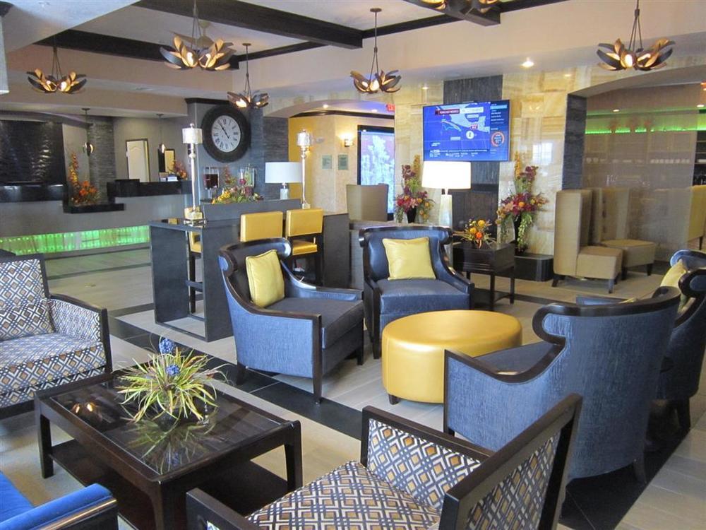 Best Western Plus Emerald Inn & Suites Garden City Interiør bilde