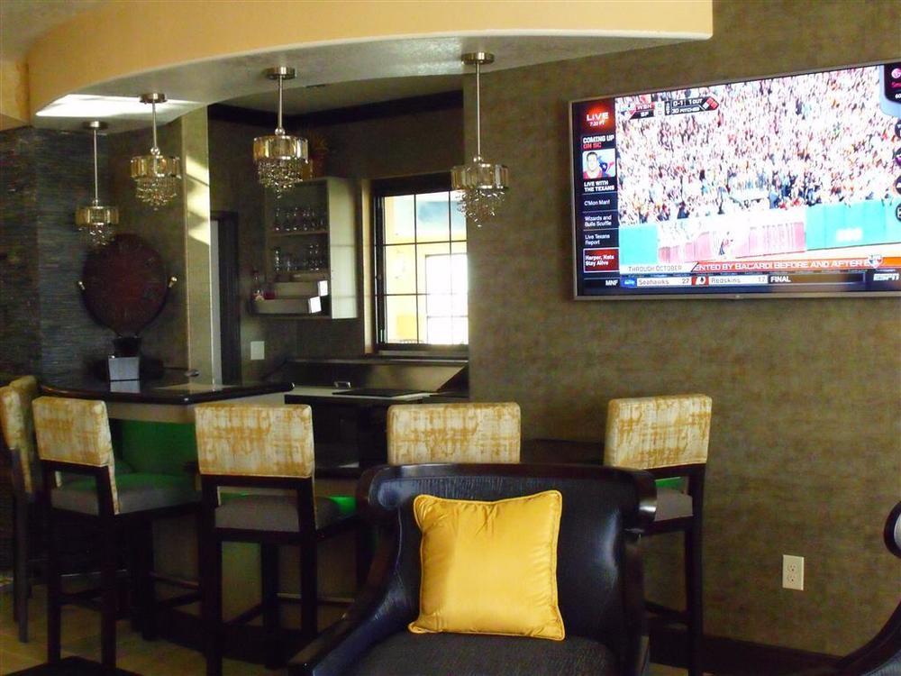 Best Western Plus Emerald Inn & Suites Garden City Restaurant bilde