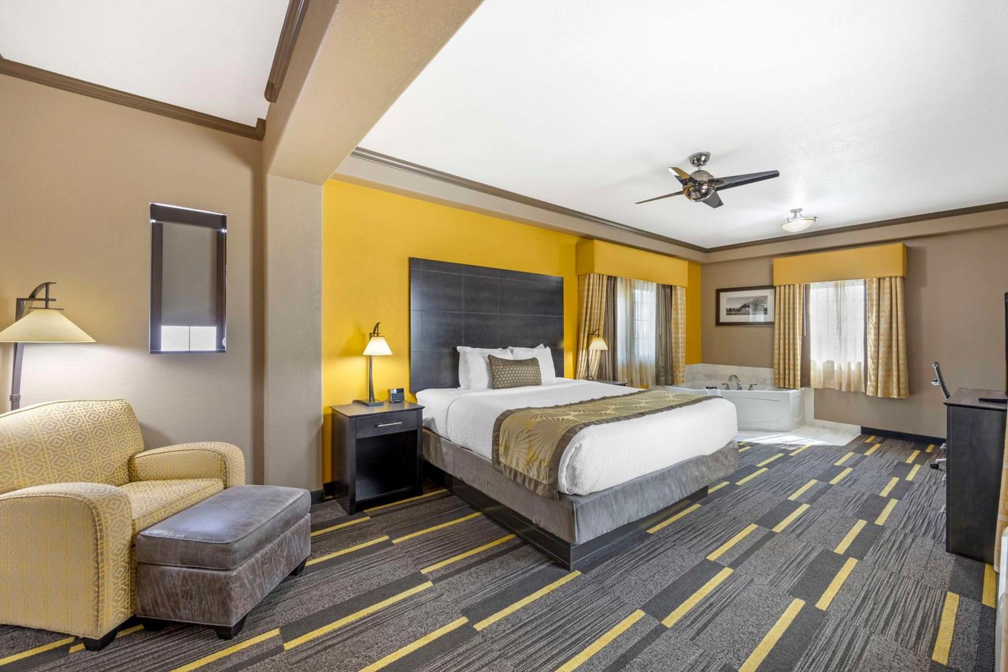 Best Western Plus Emerald Inn & Suites Garden City Eksteriør bilde