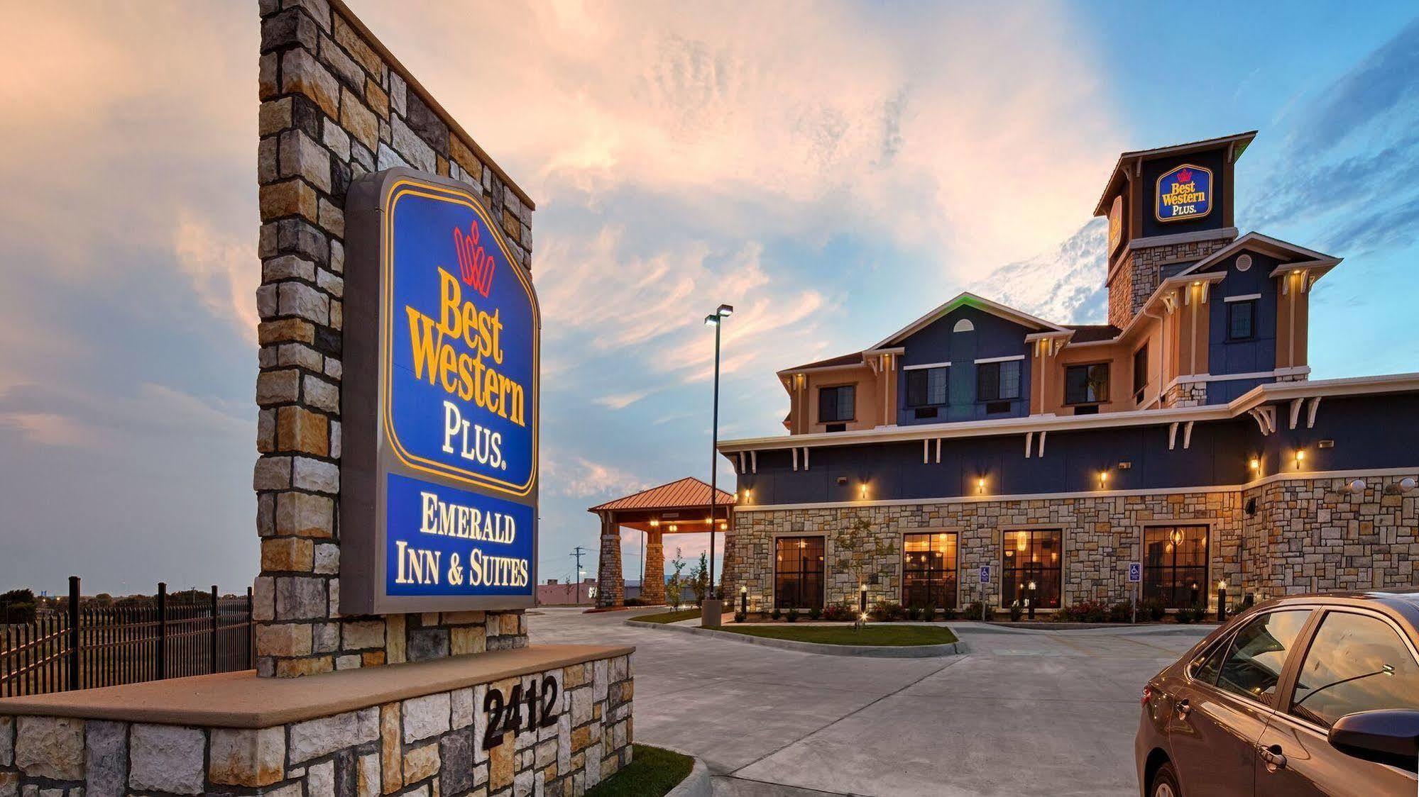 Best Western Plus Emerald Inn & Suites Garden City Eksteriør bilde